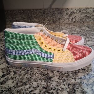 NWT Unisex Pride Vans Colorful High-Top Sneakers M8/Wms 9.5
